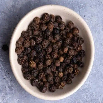Black Pepper / काळी मिरी